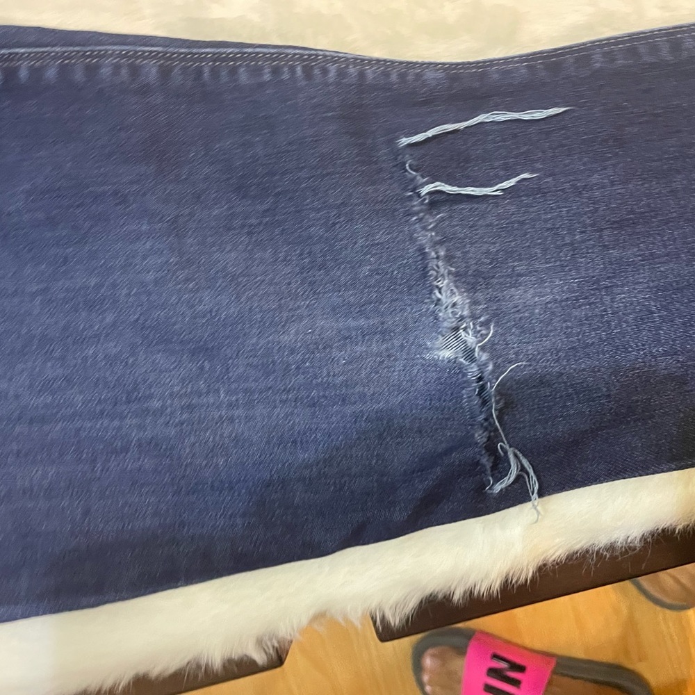 JOE'S jean pants, size 29 skinny ankle. open in one knee in front - Picture 8 of 12